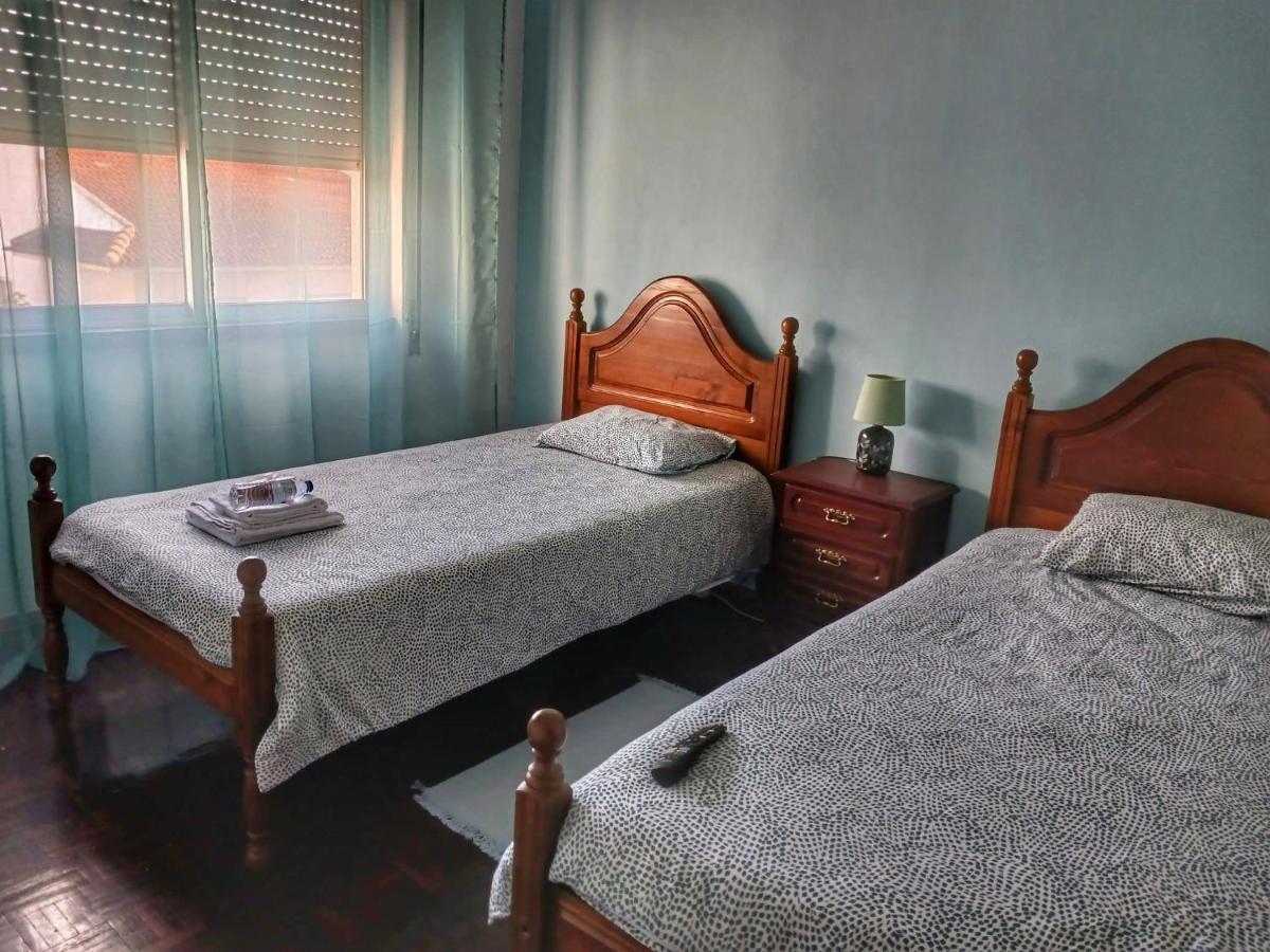 Hotel Flamingo'S Bay à Corroios Extérieur photo
