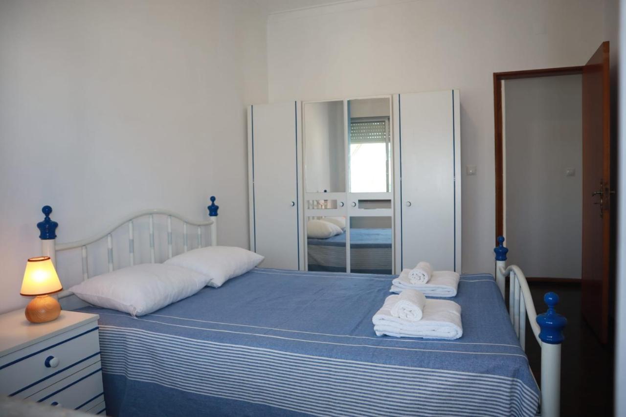 Hotel Flamingo'S Bay à Corroios Extérieur photo