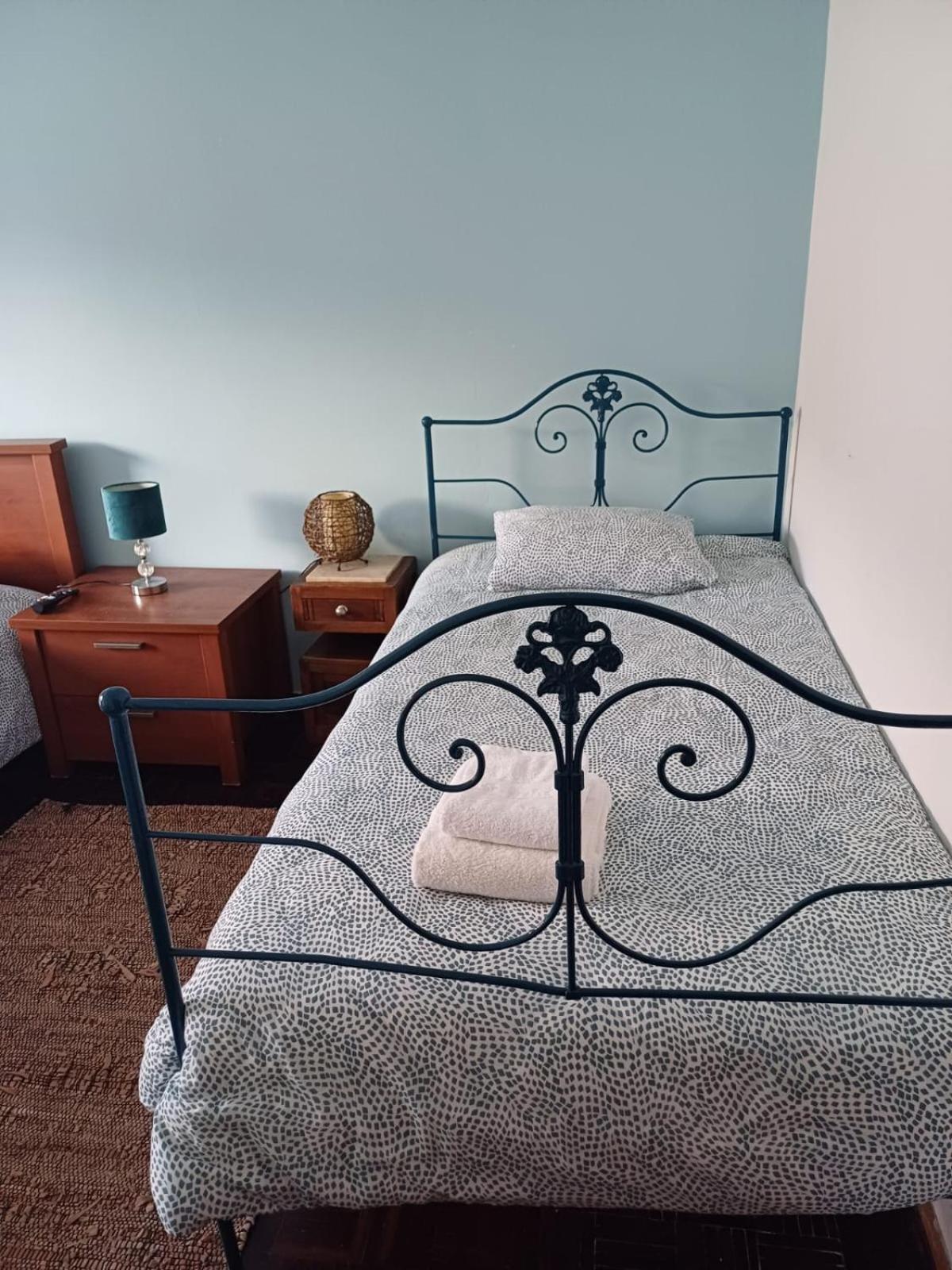 Hotel Flamingo'S Bay à Corroios Extérieur photo