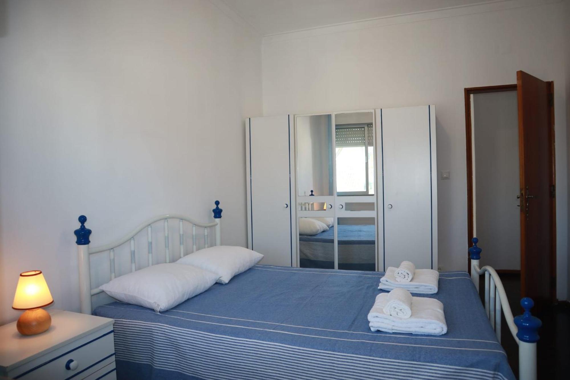 Hotel Flamingo'S Bay à Corroios Extérieur photo