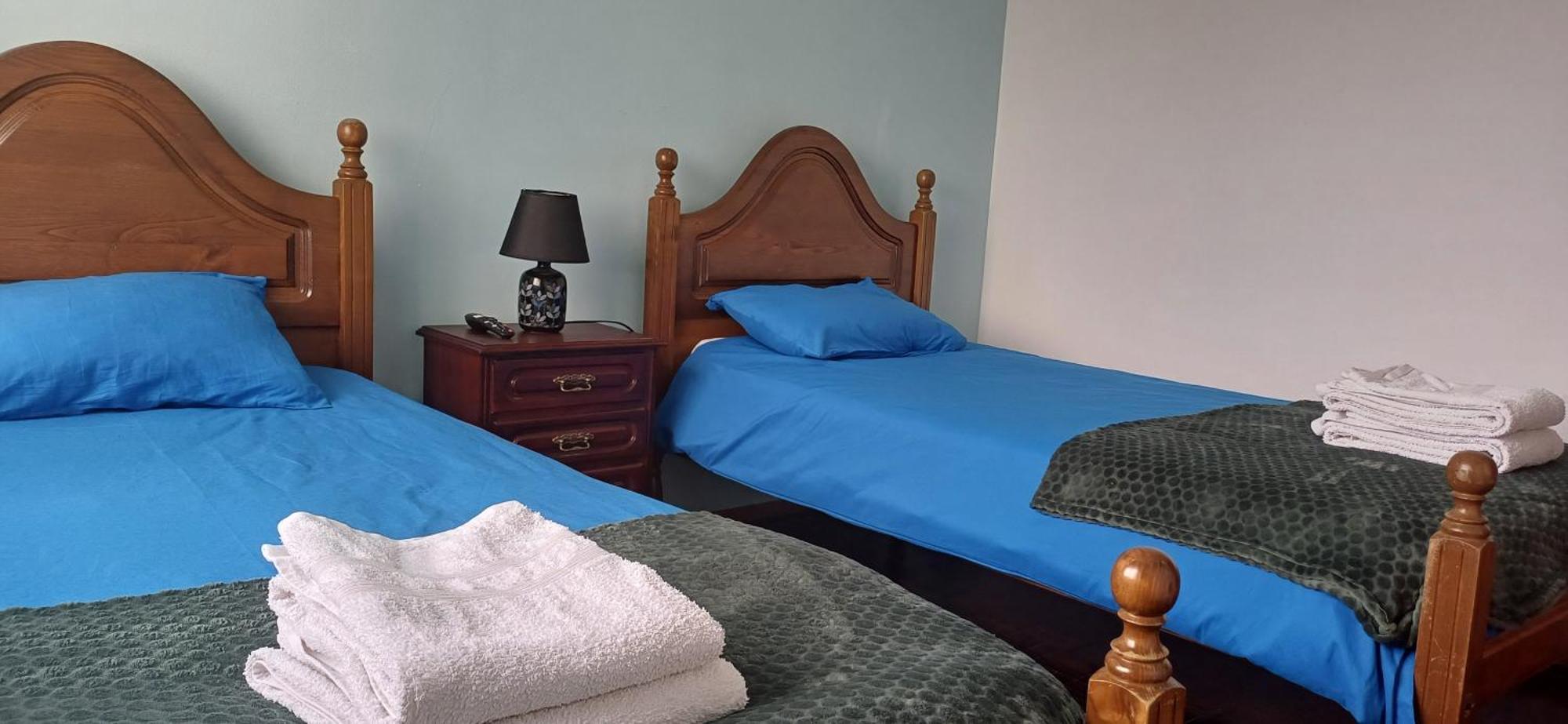 Hotel Flamingo'S Bay à Corroios Extérieur photo